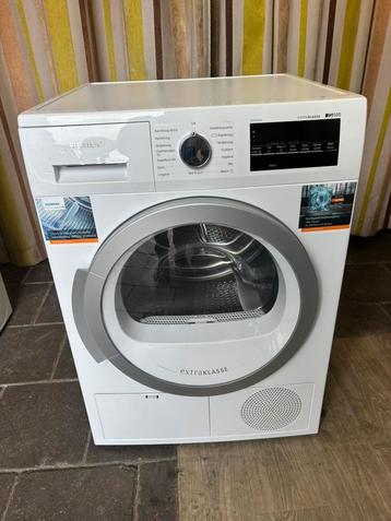 Siemens iQ500: Condensdroger, tot 8KG Werkt Goed, Schoon beschikbaar voor biedingen