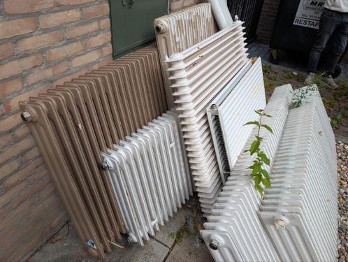 Gietijzeren Radiatoren (8 stuks), Doe-het-zelf en Verbouw, Verwarming en Radiatoren, Gebruikt, Radiator, 800 watt of meer, 30 tot 80 cm