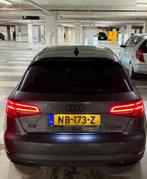 Audi A3 1.4 Tfsi 204pk E-tron S line 2017 Grijs, Auto's, Euro 6, 4 cilinders, Leder en Stof, 1395 cc