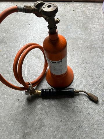 Brander beschikbaar voor biedingen