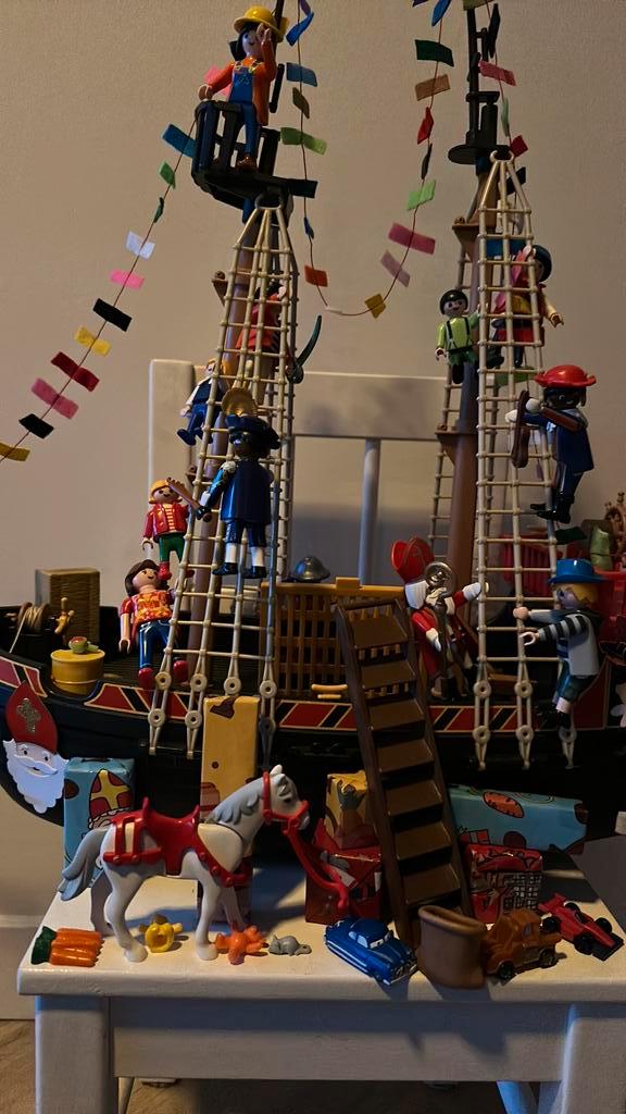 Sint boot en piratenboot 🎈🎈Playmobil met heel veel, Diversen, Sinterklaas, Zo goed als nieuw, Ophalen of Verzenden