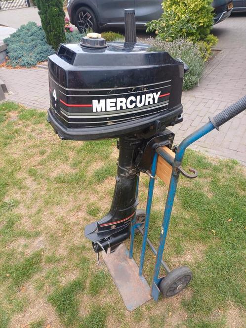 Bijna nieuwe 4pk mercury 2takt, Watersport en Boten, Buiten- en Binnenboordmotoren, Zo goed als nieuw, Benzine, Buitenboordmotor