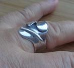 zilveren aparte design ring [919], Verzenden, Zo goed als nieuw, 17 tot 18, Dame