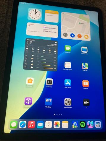 Ipad air Nieuwe model met usb c lees beschrijving aub goed  beschikbaar voor biedingen
