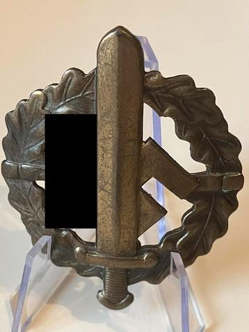 WW2 Duitse SA badge in brons beschikbaar voor biedingen