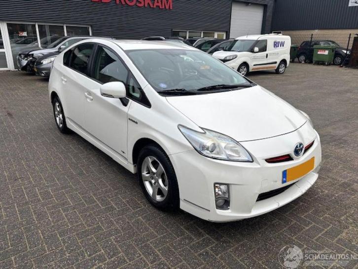 Toyota Prius 1.8 Aspiration (bj 2010, automaat), Auto diversen, Schadeauto's, Toyota, Automaat, Hybride Elektrisch/Benzine, Overige carrosserieën