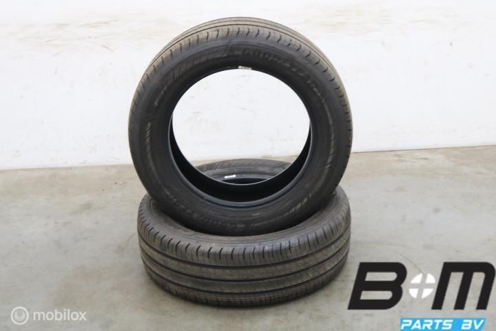 2 x 2156017 109T Goodyear EfficientGrip Cargo 2 DEMO 215 60, Auto-onderdelen, Banden en Velgen, Band(en), Gebruikt