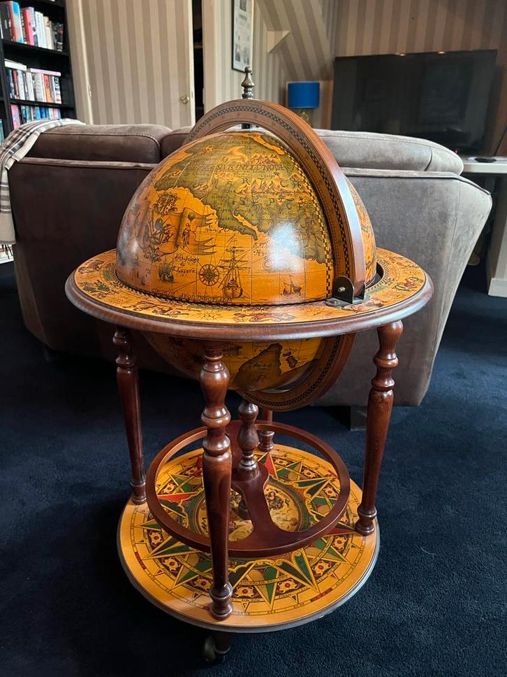 Wereldbol barwagen, Huis en Inrichting, Woonaccessoires | Overige, Zo goed als nieuw, Ophalen