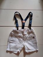 Leuk wit short broekje met bretels van Zara. Mt 80, 9-12 mnd, Ophalen of Verzenden, Jongetje, Zo goed als nieuw, Broekje