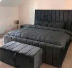 Elegante Bedframe met Knopen – Beschikbaar in Meerdere Maten, Ophalen of Verzenden, Zo goed als nieuw, Tweepersoons