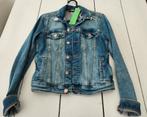 Spijkerjasje met leuke applicaties maat 36, Ophalen of Verzenden, Zo goed als nieuw, Maat 36 (S), Blauw