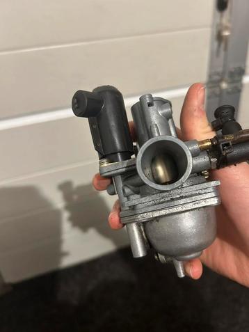 20,5 mm carburateur  beschikbaar voor biedingen