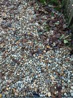 100kg+ boerengrind op pellet. grind, stenen, siergrind, Ophalen, Zo goed als nieuw