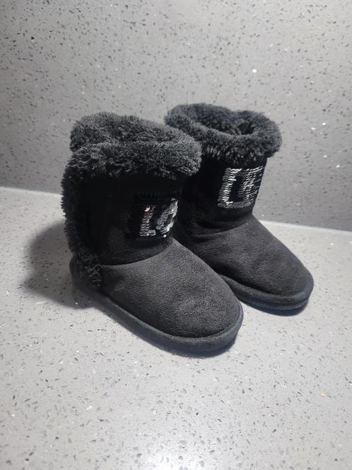 Winter laarzen laarsjes SnowBoots schoenen gewatteerde uggs, Kinderen en Baby's, Babykleding | Schoentjes en Sokjes, Nieuw, Meisje