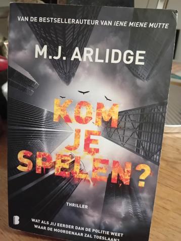 M.J. Arlidge - Kom je spelen? beschikbaar voor biedingen
