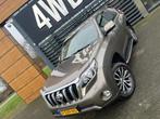Toyota Land Cruiser 2.8 D-4D-AUT EURO 6 SWVAN NAVI/CLIMA/CRU, Gebruikt, Euro 6, 4 cilinders, Beige