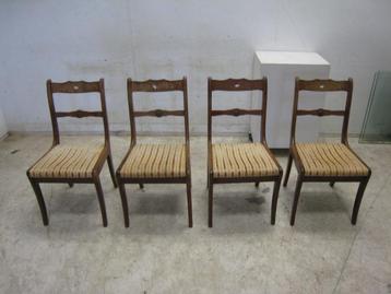 4 houten eetkamerstoelen in Regency-stijl beschikbaar voor biedingen