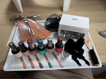 Pink Gellac set beschikbaar voor biedingen