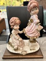 Beeld uit Slaggiaza collectie,masief porselein ., Verzamelen, Beelden en Beeldjes, Ophalen, Zo goed als nieuw