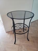 Ikea bijzettafel met glazen plaat, Huis en Inrichting, Tafels | Bijzettafels, Ophalen, Minder dan 55 cm, Metaal of Aluminium, Rond