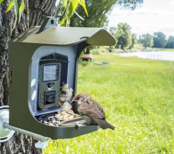 Vogelhuisje/Voerstation inclusief Wildlifecamera Nieuw beschikbaar voor biedingen