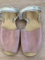Roze suède sandalen van Friboo mt. 36, Meisje, Ophalen of Verzenden, Zo goed als nieuw, Schoenen