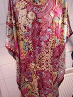 Mooie aparte kafkan met steentjes aan de hals, Kleding | Dames, Overige Dameskleding, Ophalen of Verzenden, Zo goed als nieuw