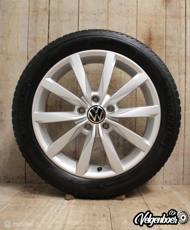 Volkswagen Dijon velgen + Michelin winterbanden | 17 inch!, Auto-onderdelen, Banden en Velgen, Banden en Velgen, Winterbanden