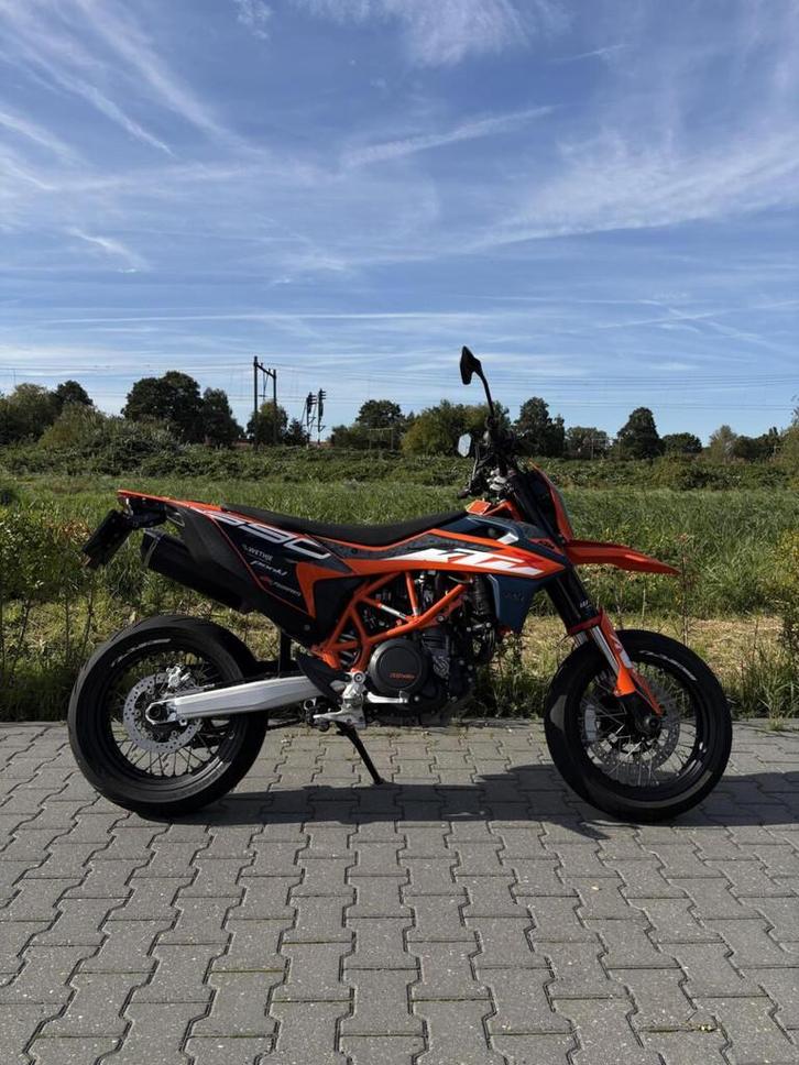KTM 690 SMC R SMC-R ABS 2023 Remus KTM Powerparts 1e Eigenaa, Motoren, Motoren | KTM, Bedrijf, SuperMoto, meer dan 35 kW, ABS