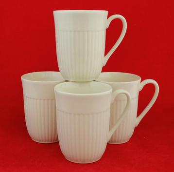 Wedgwood Edme - 4 smalle bekers met oor beschikbaar voor biedingen