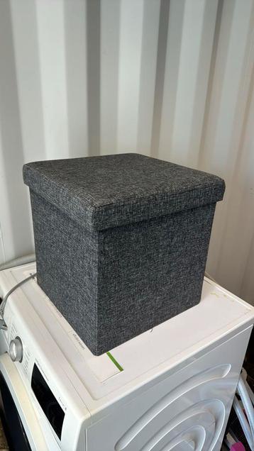Opberkdoos beschikbaar voor biedingen