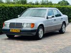 Mercedes-Benz 200-500 (W124) 250 D AUTOMAAT, Auto's, Mercedes-Benz, Automaat, 94 pk, Gebruikt, 2497 cc