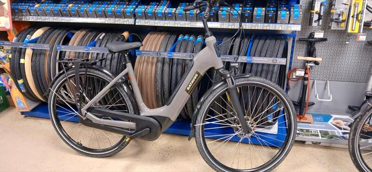 Batavus Altura E-bike, Fietsen en Brommers, Elektrische fietsen, Gebruikt, Batavus, 55 tot 59 cm, 50 km per accu of meer, Ophalen