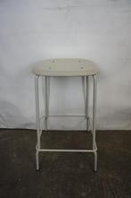 4 krukken, barkrukken, kruk barkruk Hay?, Huis en Inrichting, Met voetsteun, 60 tot 90 cm, Ophalen of Verzenden, Hout