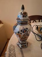 Delfts blauwe vaas met deksel, Antiek en Kunst, Ophalen of Verzenden