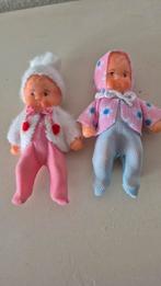 2 rubber ARI popjes 7 cm, Verzamelen, Poppenhuizen en Toebehoren, Ophalen of Verzenden, Zo goed als nieuw, Poppenhuis
