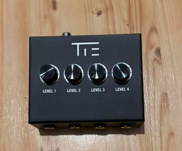 TIE Headphone Amplifier 4CH, 4-kanaals versterker. beschikbaar voor biedingen