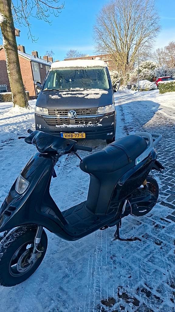 typhoon 172cc a1, Fietsen en Brommers, Snorfietsen en Snorscooters, Zo goed als nieuw, Gilera, Ophalen of Verzenden