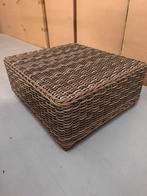 Manutti, Kunstrieten poef, nieuw, Tuin en Terras, Tuinmeubel-accessoires, Ophalen, Nieuw