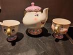 Mrs Potts theepot en 2 chip kopjes, Verzamelen, Ophalen of Verzenden, Overige figuren, Gebruikt, Servies