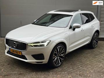 Volvo XC60 2.0 T8 Twin Engine AWD R-Design l Pano l 360 Came beschikbaar voor biedingen