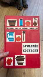 Amsterdamse Huishoudschool, Boeken, Kookboeken, Ophalen of Verzenden, Gelezen, Nederland en België