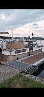 Ten broeke kruiser 10.5m boegschroef, Watersport en Boten, Ophalen, Staal, 50 pk of meer, Diesel