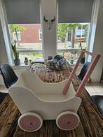 Houten poppenwagen, Kinderen en Baby's, Speelgoed | Houten speelgoed, Ophalen of Verzenden, Zo goed als nieuw