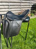 Vivary 17 inch dressuurzadel, Dieren en Toebehoren, Paarden en Pony's | Zadels, Dressuur, ., Ophalen of Verzenden, Zo goed als nieuw