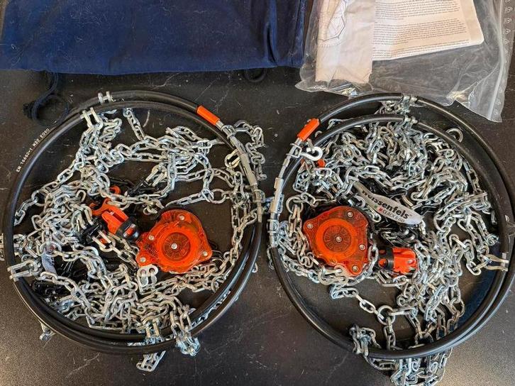 Sneeuwketting Weissenfels uniqa clack & go M32 nr. 090, Auto diversen, Sneeuwkettingen, Zo goed als nieuw, Ophalen of Verzenden