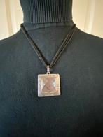 GRATIS Dames ketting met vierkante hanger!, Ophalen, Gebruikt, Zwart, Overige materialen