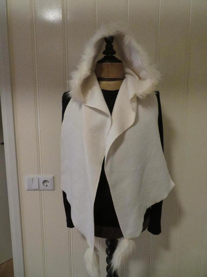 Omslag doek sjaal imitatie bont, Kleding | Dames, Mutsen, Sjaals en Handschoenen, Zo goed als nieuw, Sjaal, Maat 46/48 (XL) of groter