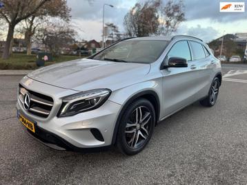 Mercedes-Benz GLA 180 / automaat / navi / cruise.control / c beschikbaar voor biedingen