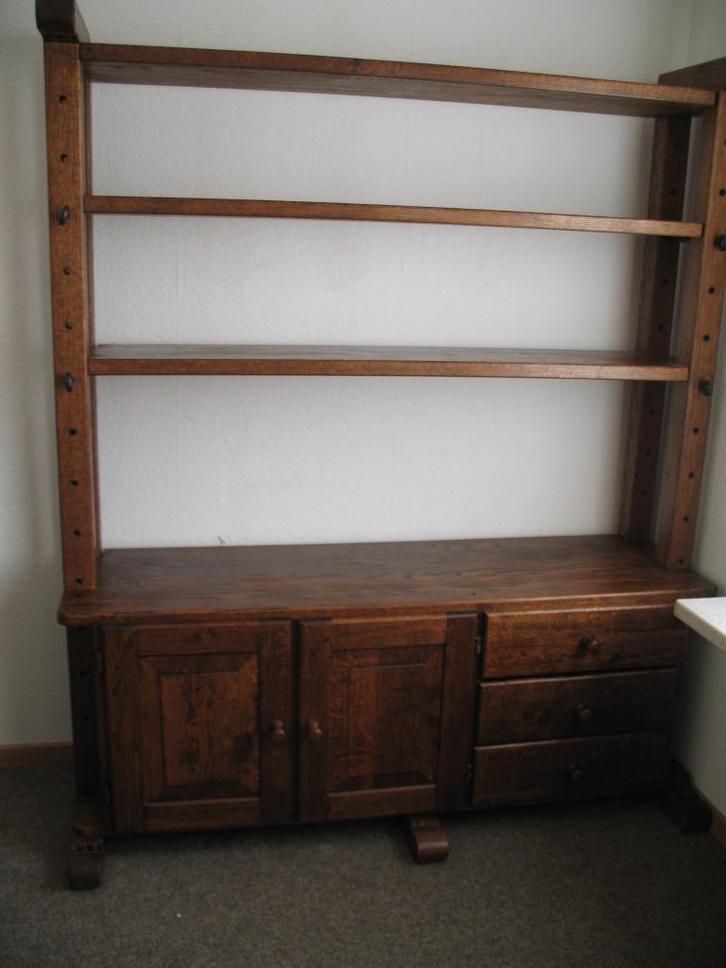 Robuust Donkerhout KaasKast Circulaire Economie Nr 1 Vintage, Antiek en Kunst, Antiek | Meubels | Kasten, Ophalen